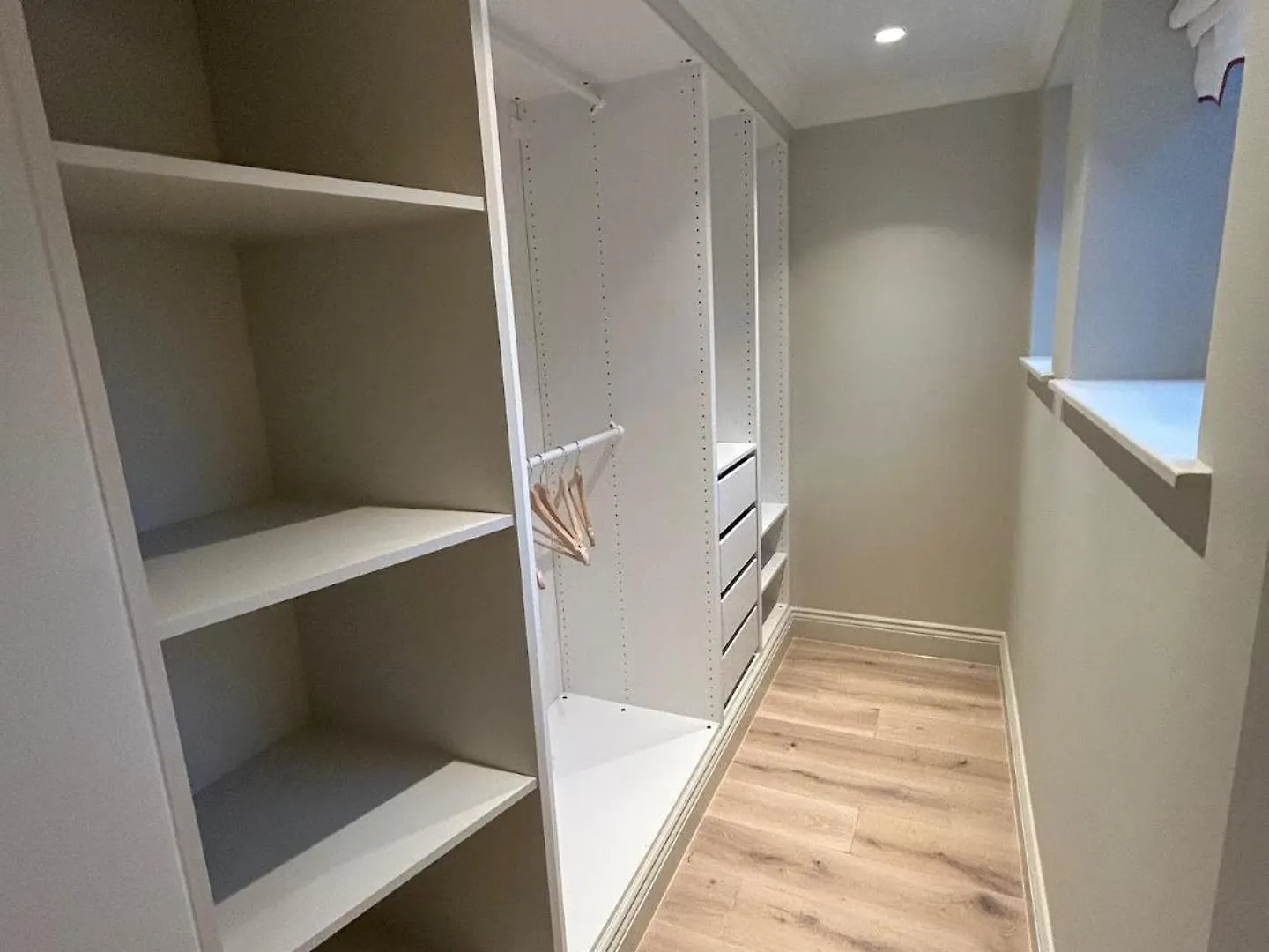 Apartment Pass The Keys Chic Central Loft-Style Studio Twickenham