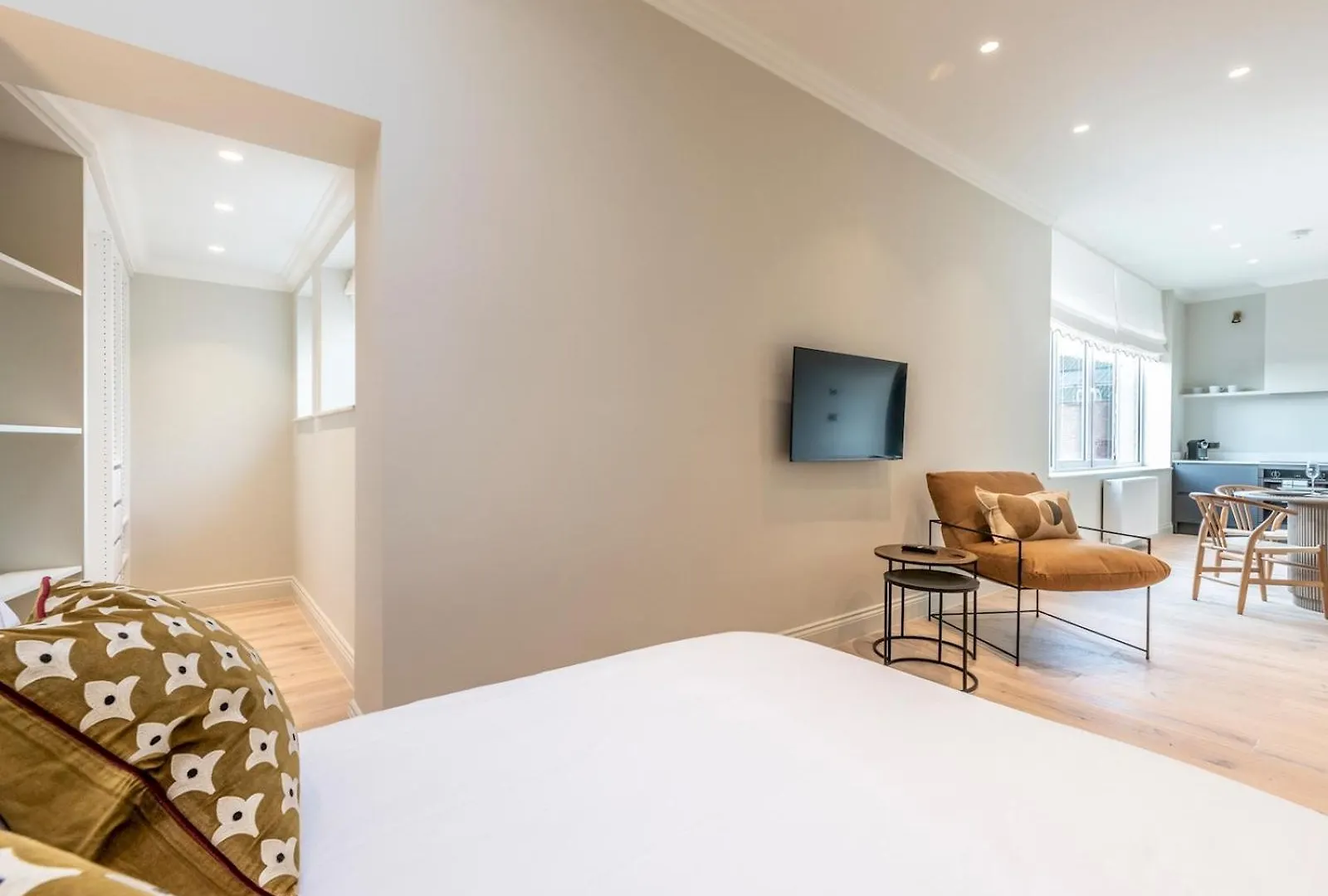 Apartment Pass The Keys Chic Central Loft-Style Studio Twickenham United Kingdom