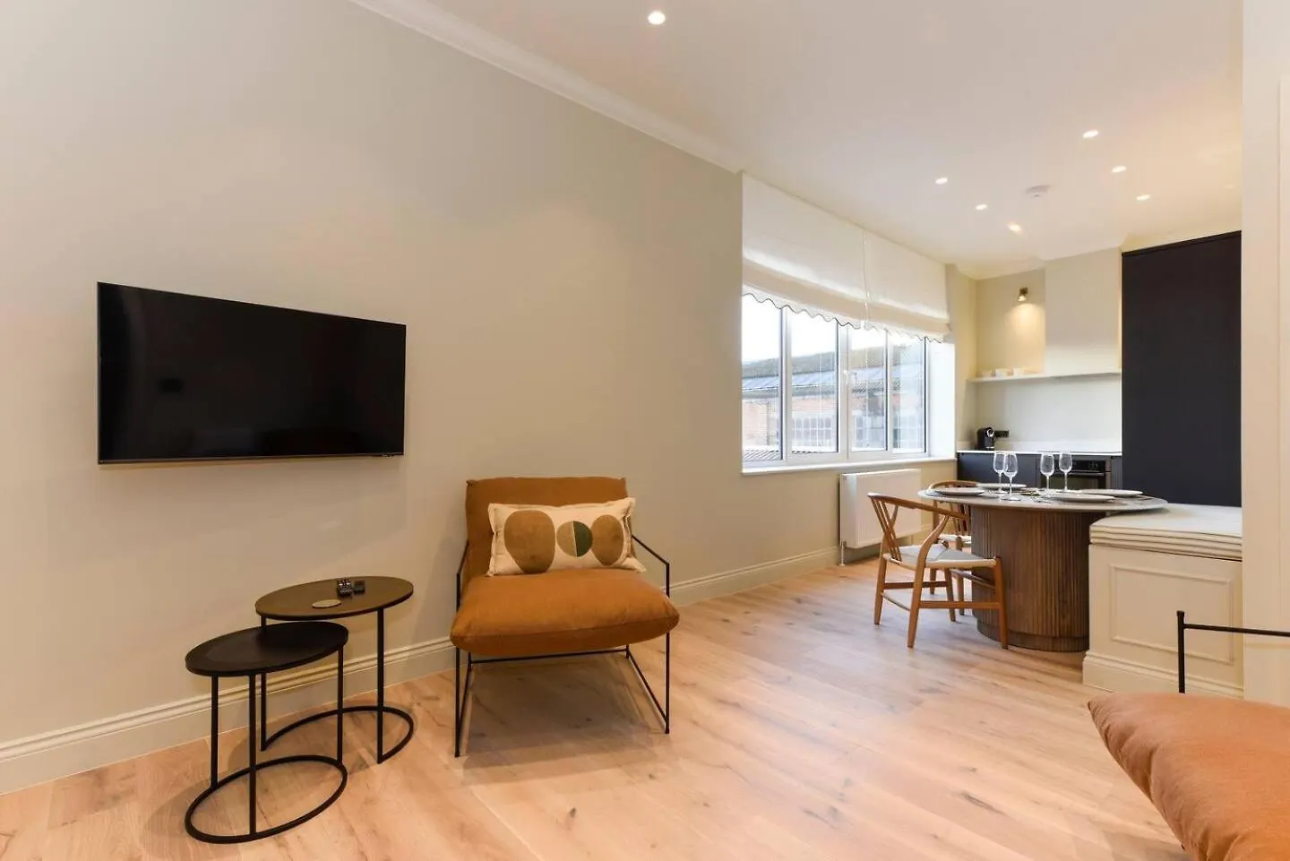 Apartment Pass The Keys Chic Central Loft-Style Studio Twickenham United Kingdom