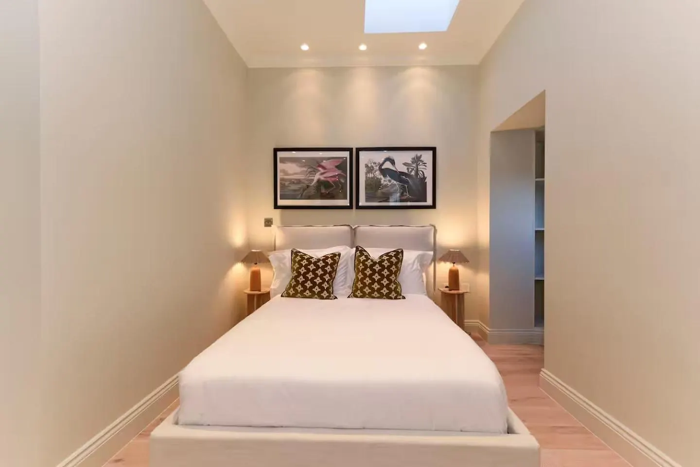 Apartment Pass The Keys Chic Central Loft-Style Studio Twickenham United Kingdom